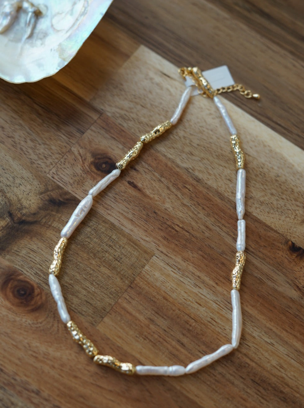 Asymmetrical Opulence: Toothpick-Shaped Pearls with Irregular Gold Plating Necklace