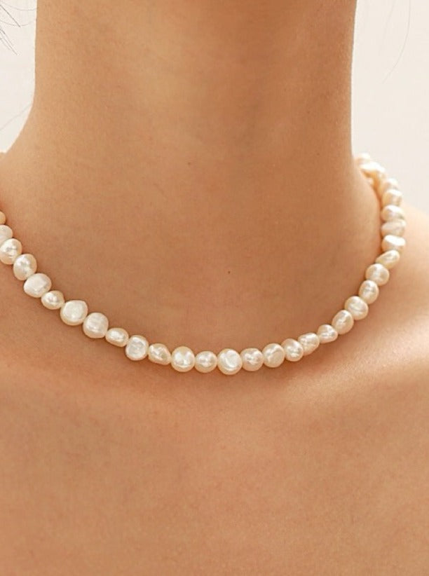 Heart-shaped Magnet Freshwater Pearl Choker Necklace