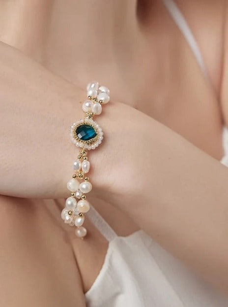 Victorian Elegance: Natural Freshwater Pearl with Blue Zircon Bracelet