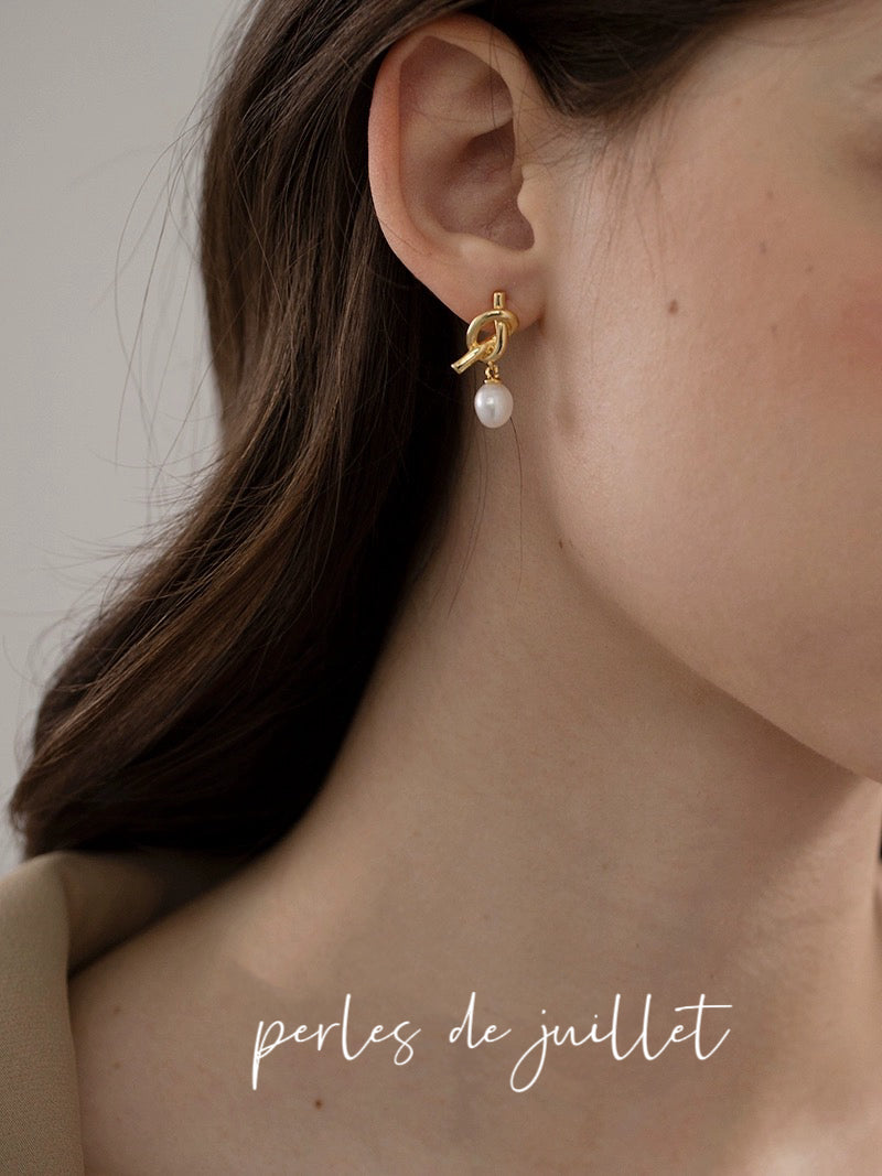 Timeless Knots: Knotted Freshwater Pearl Earrings