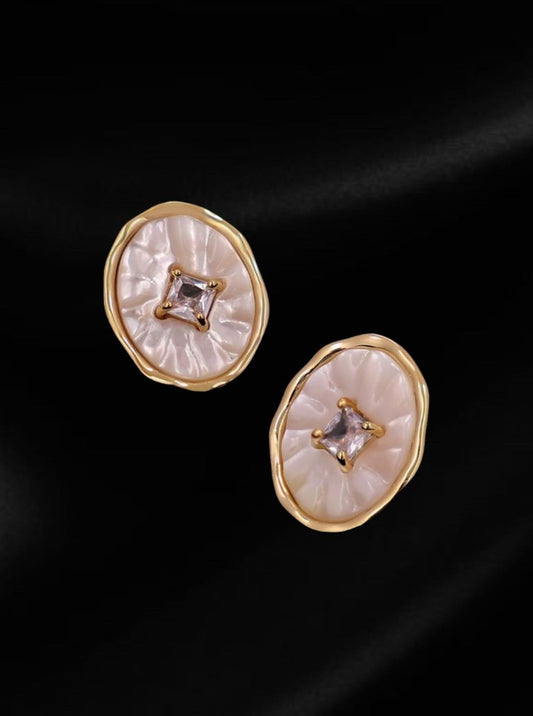 Iridescent Radiance: Oval Mother Shell Zircon Earrings